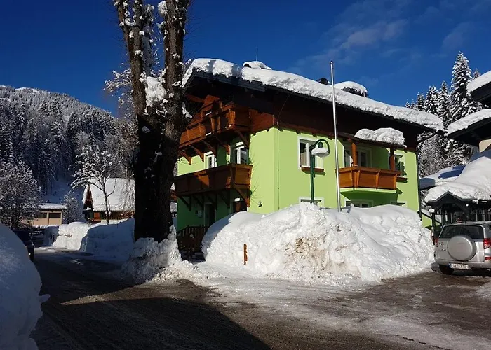 Lungötz Aparthotel 3*