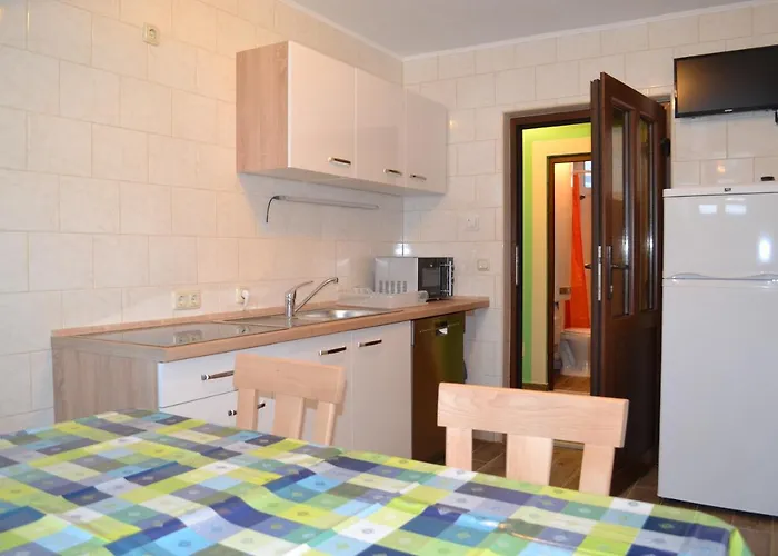 Lungötz Aparthotel 3*