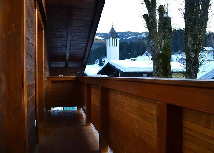 Lungötz Aparthotel 3*